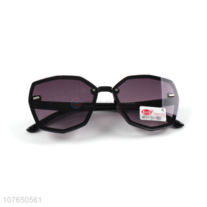 High Quality Irregular Frame Sunglasses Fashion Shades Eyeglasses