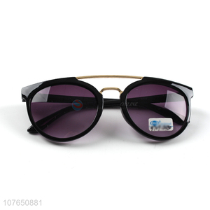 Wholesale Promotional Summer Sunglasses Fashion Shades Sunglasses