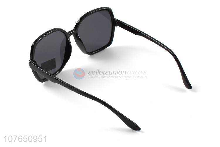 Fashion Style Unisex Shades Sunglasses Fashion Sun Glasses Cheap Eyeglasses