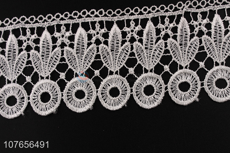 Factory price new style white lace ribbon for dressing decoration