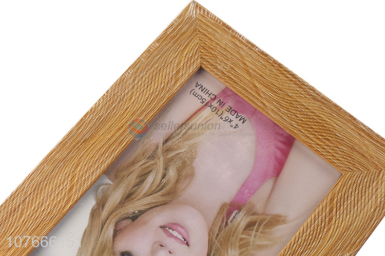 Low price simulation wooden three-dimensional home decoration plastic photo frame