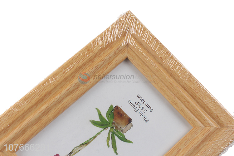 Cheap price creative photo frame family photo decoration plastic photo frame