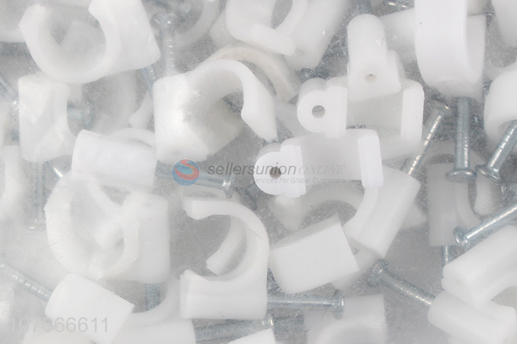 Good quality durable white cable clips with steel nalis