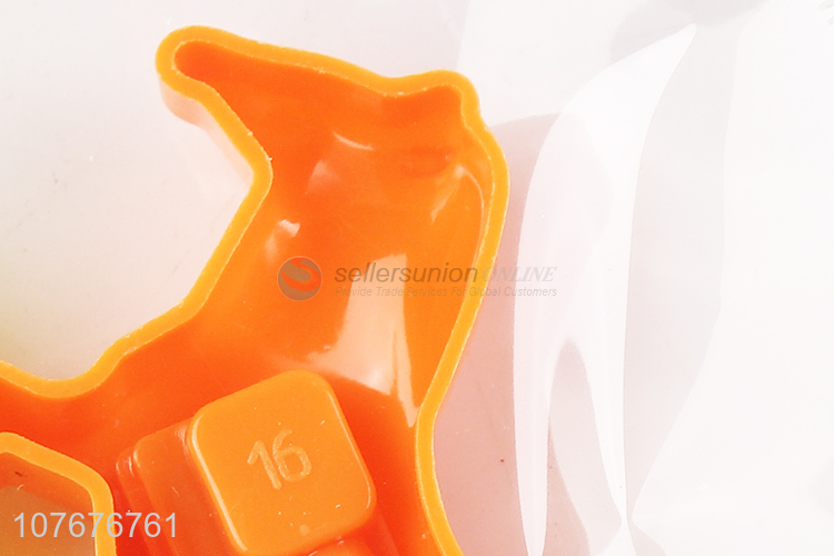 Hot selling school stationery horse shape plastic pencil sharpener