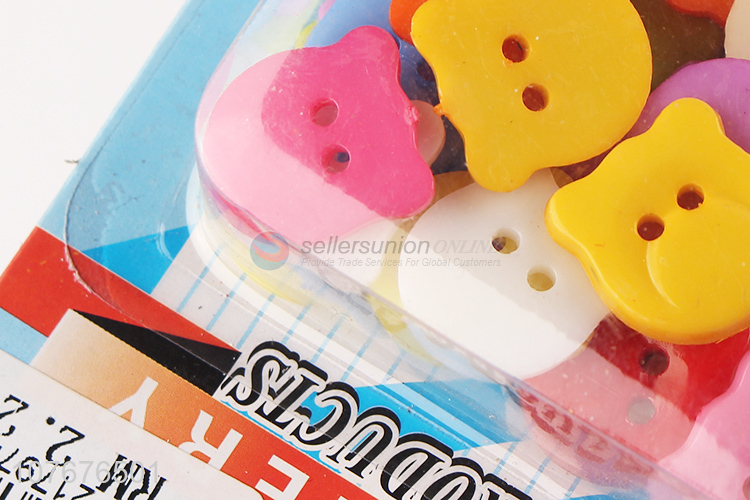 Wholesale cute cartoon shaped plastic buttons garment accessories