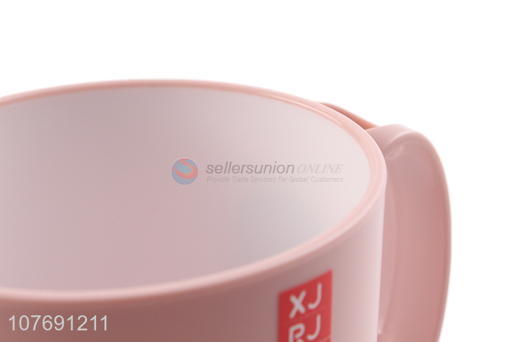 Good sale cheap plastic toothbrush mug fashion tooth mug