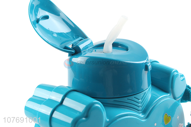 New products cute heart shape children water bottle with straw