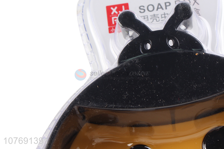 Wholesale creative cartoon ladybird shape plastic soap box soap dish