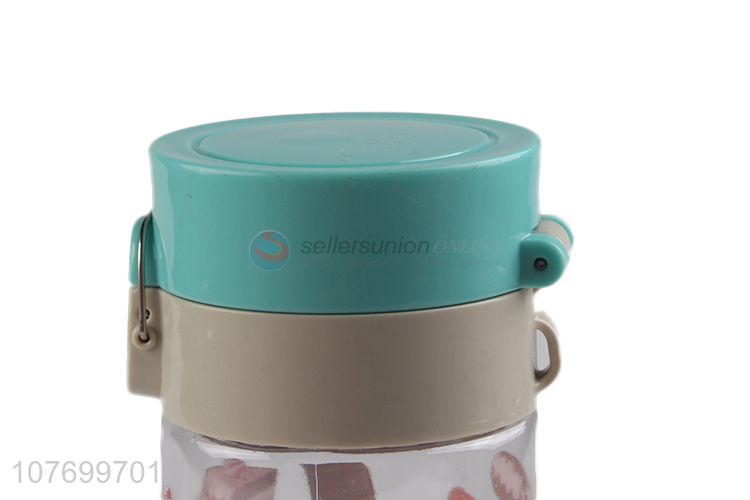 Hot sale leak-proof and drop-proof cartoon water cup outdoor carrying kettle