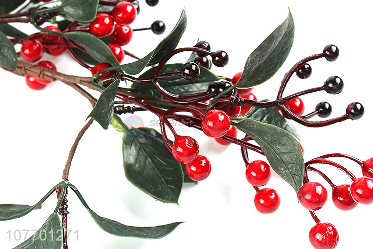 Wholesale Xmas decoration Christmas long vine with red berries