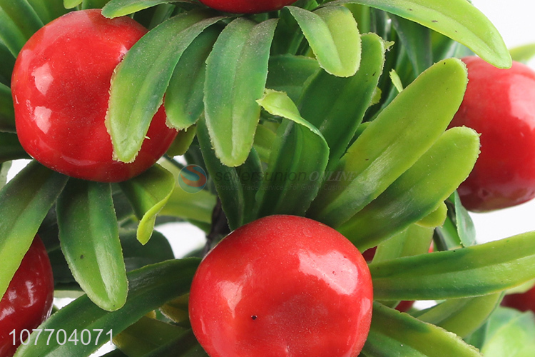 Wholesale home decoration simulation fruit plastic green plants