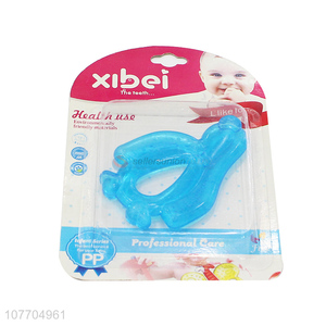 Promotional bpa free penguin shape baby teether baby chew toy