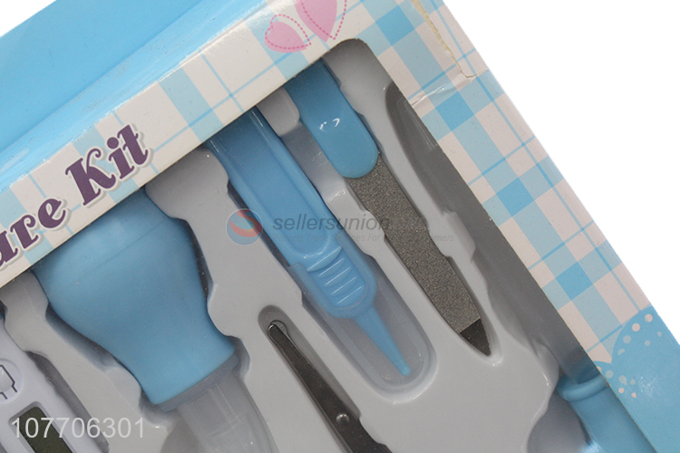 Customized baby grooming kit baby manicure kit with nail cutter