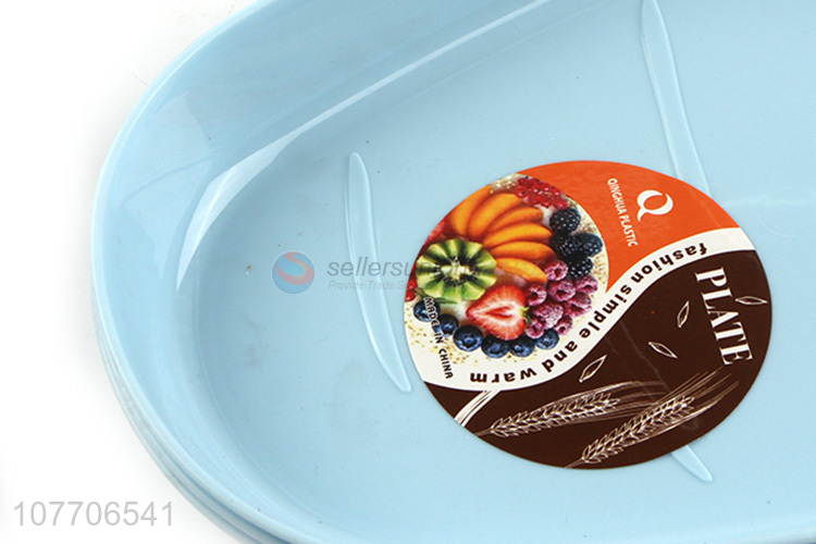 Creative design carrot-shaped household plastic fruit tray