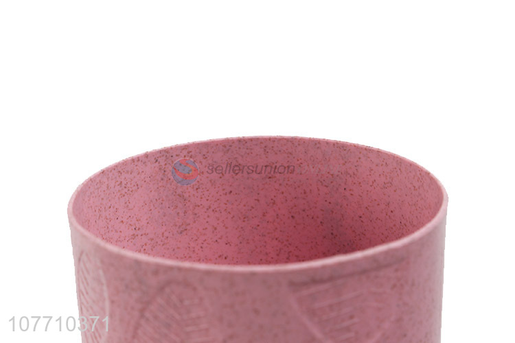 Wholesale home variety mouthwash cups and toothbrushing cup set