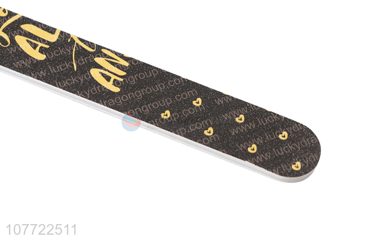 Factory price portable nail file with heart pattern