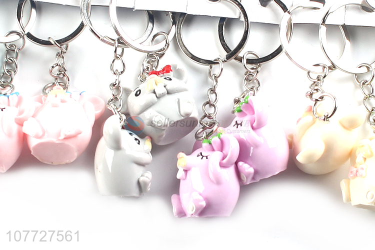 Hot selling cute cartoon bear shape resin key chain keyring for kids