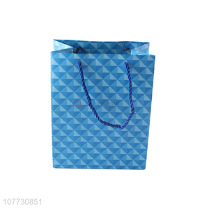 Factory wholesale hand-held paper bag white card gift bag advertising bag shopping bag