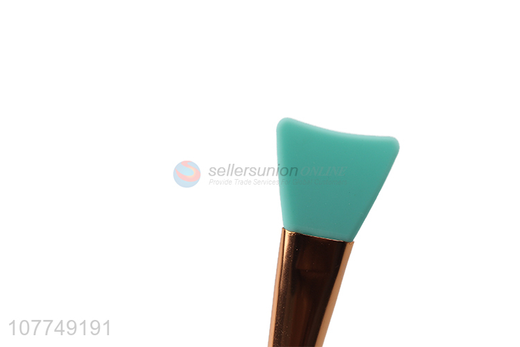 Wholesale beauty tools eco-friendly silicone mask brush with plastic handle