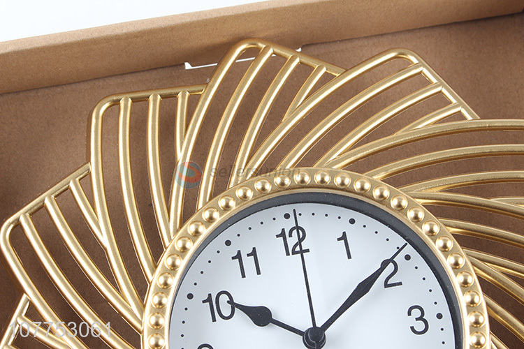 New creative design art clock silent quartz wall clock
