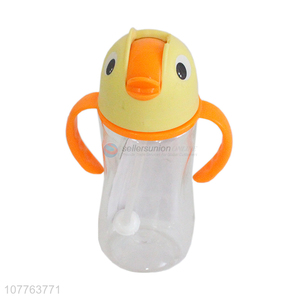 Hot sale cartoon duck children water bottle straw and handles