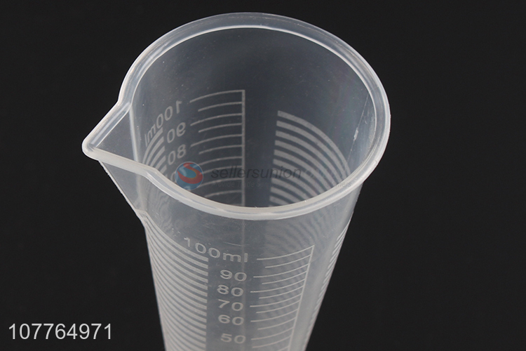 Wholesale 100ml plastic measuring cup measuring cup jug