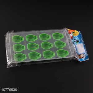 Wholesale banana shape silicone ice cube tray ice block mold