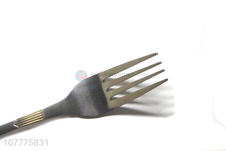 Delicate Design Gold-Plated Dinner Fork Fashion Table Fork