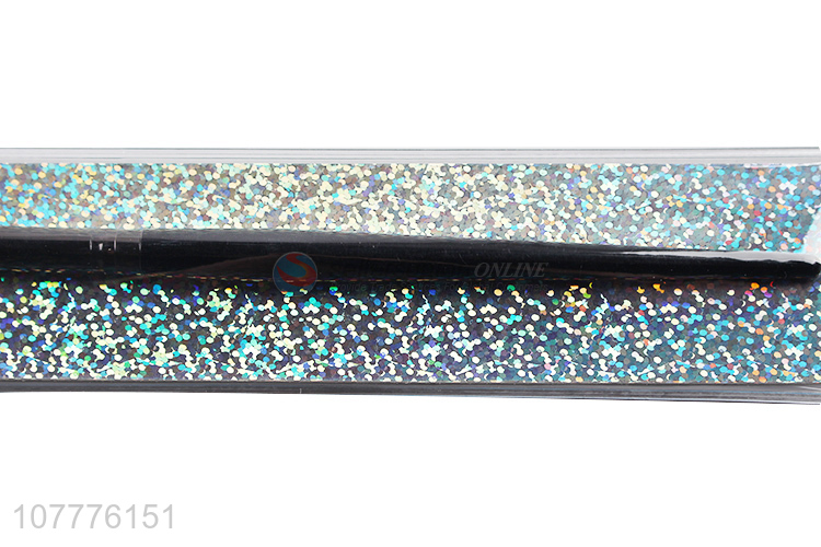 Hot sale portable eye shadow brush with plastic handle