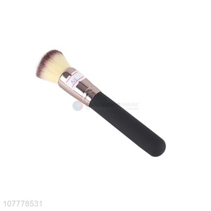 Hot sale black soft bristled foundation brush with wooden handle