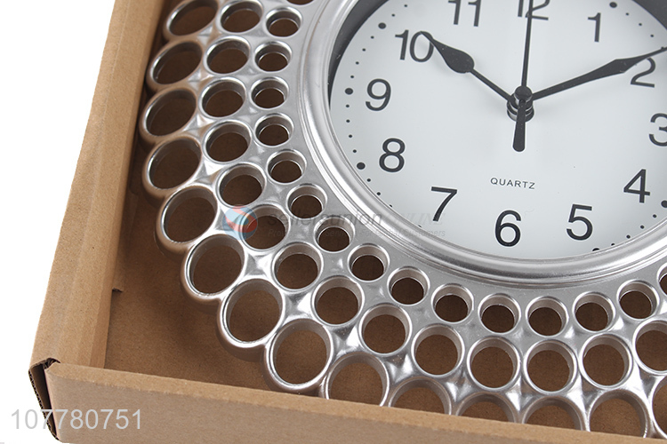 New design imitated metal hanging clock fashionable quartz wall clock