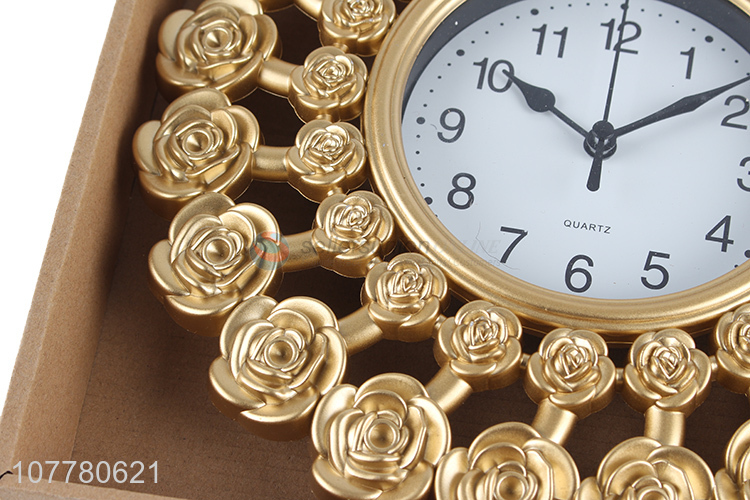 Hot sale imitated metal wall clock fashionable quartz hanging clock