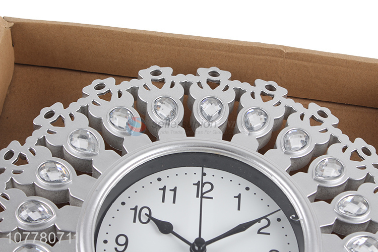 Hot selling home decoration retro European style plastic wall clock