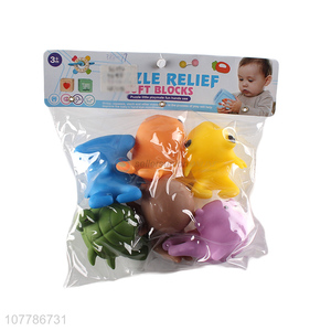 Wholesale vinyl animal shape baby shower swimming toys