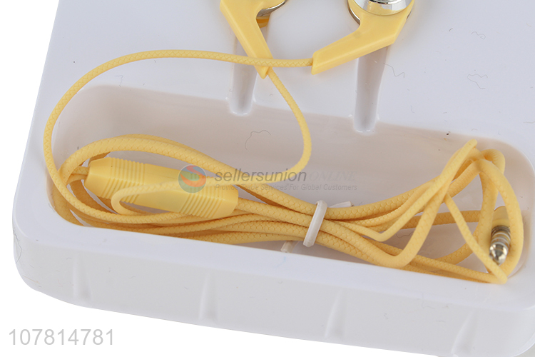 Yiwu wholesale multicolor multifunction in-ear bass headphones