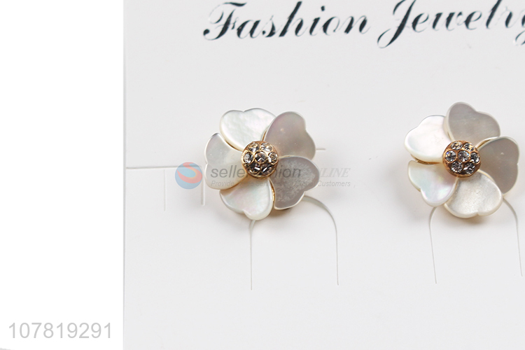 New arrival rhinestone paved shell flower earrings women jewelry