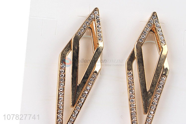 Good Quality Diamond Zinc Alloy Earrings Fashion Ear Stud
