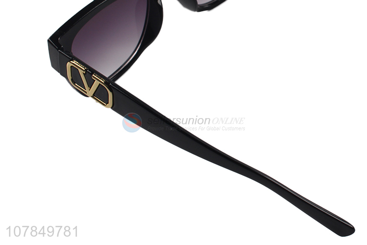 Wholesale Black Sunglass Outdoor Eyeglasses For Holiday