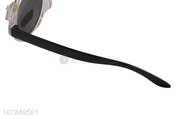 Fashion Printing Plastic Sunglass Popular Ladies Eyewear