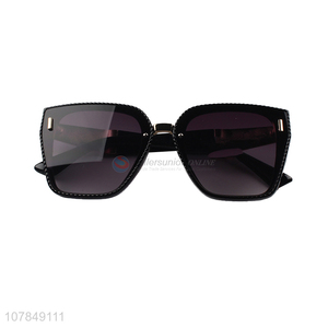 Custom Modern Sunglass Fashion Eyewear Mens Sunglasses