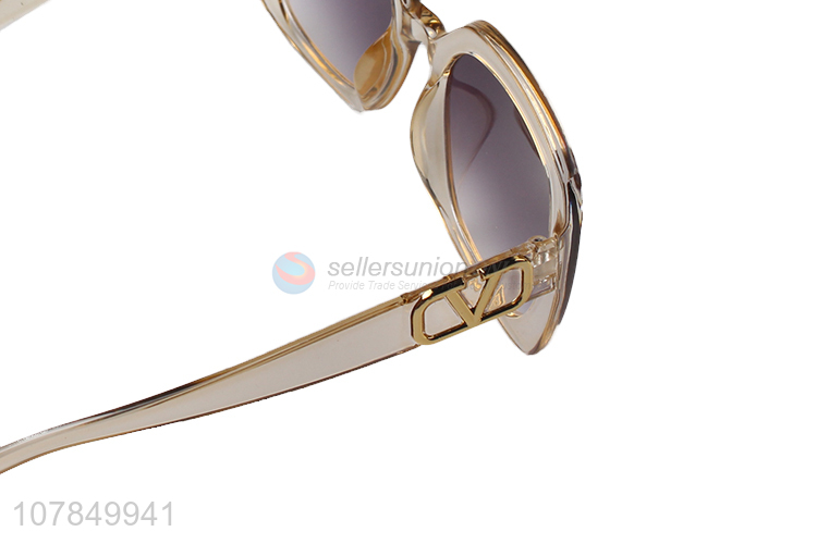 Good Sale Atmospheric Sunglasses Fashion Glasses For Women