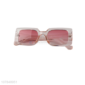 Good Quality Plastic Sunglasses Fashion Eyewear For Ladies