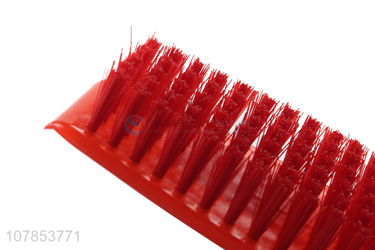 Factory wholesale red plastic laundry brush with handle