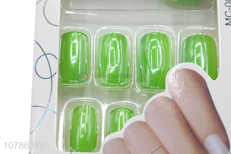 Factory Direct Sale Green Fake Nail Tips Artificial Nails