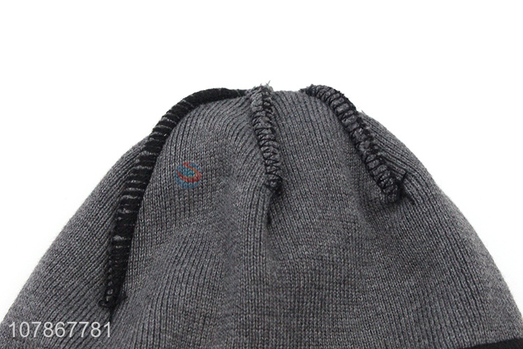Low price wholesale gray melon leather hat winter cold-proof knitted hat
