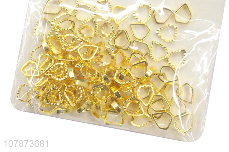 China Exported Golden Hollow Three-dimensional Nail Diamond Decoration