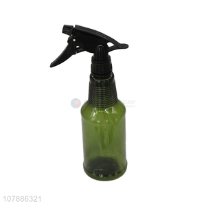 Yiwu wholesale green plastic watering can hand pressure spray bottle