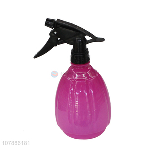 Factory direct sale rose red spray bottle plastic pumpkin spray can