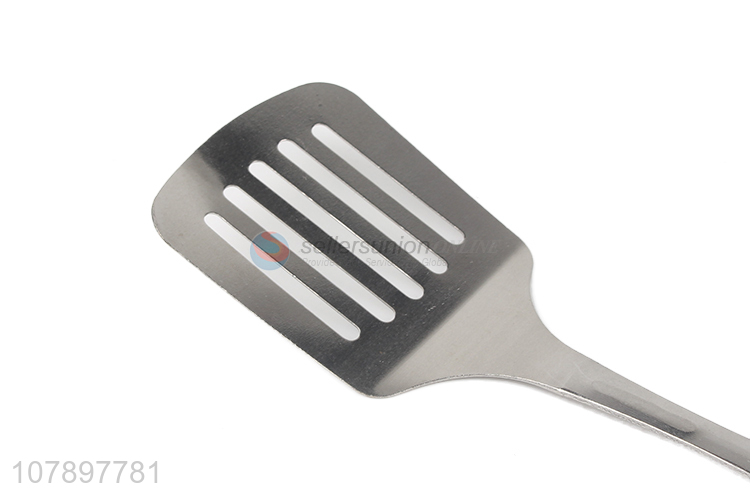 Low price silver stainless steel cooking leak shovel wholesale