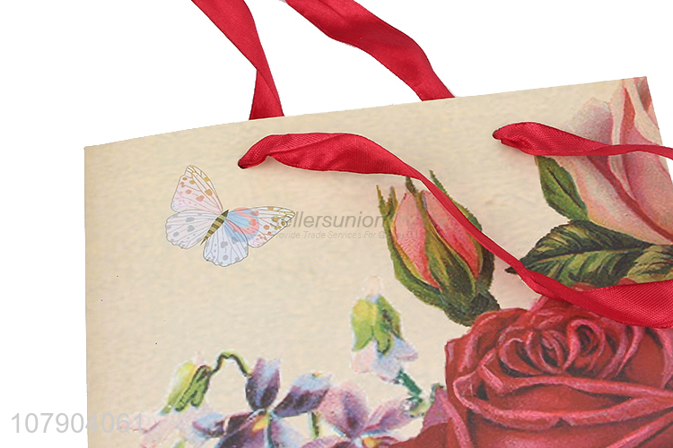 Factory Direct Sale White Card Printing Valentine's Day Paper Bag